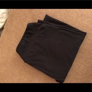 SOLID BLACK LuLaRoe tc leggings used